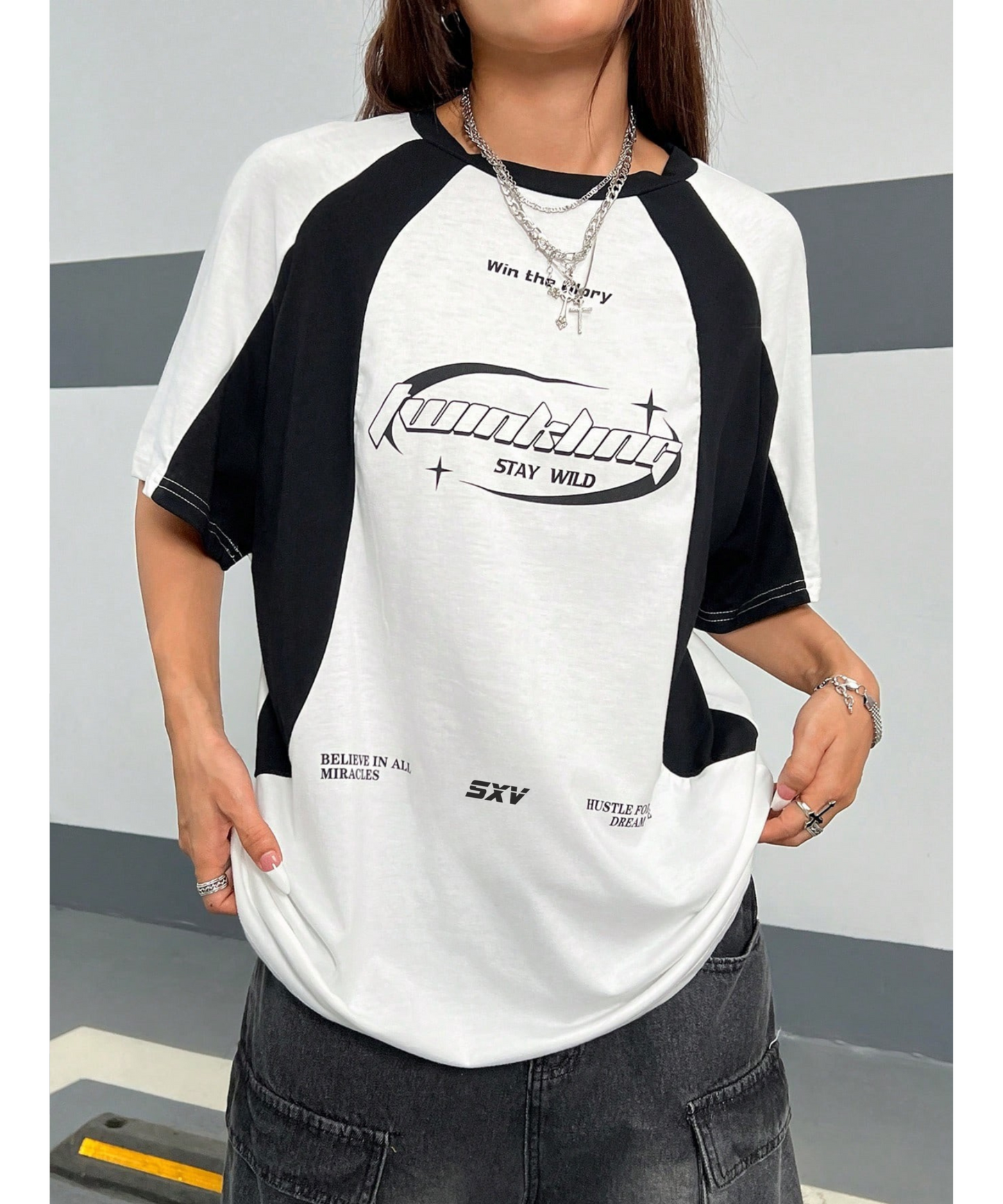 SXV Hustle for The Dream Life Printed black and white colourblocked streetwear racing Oversized Baggy Cotton T-Shirt