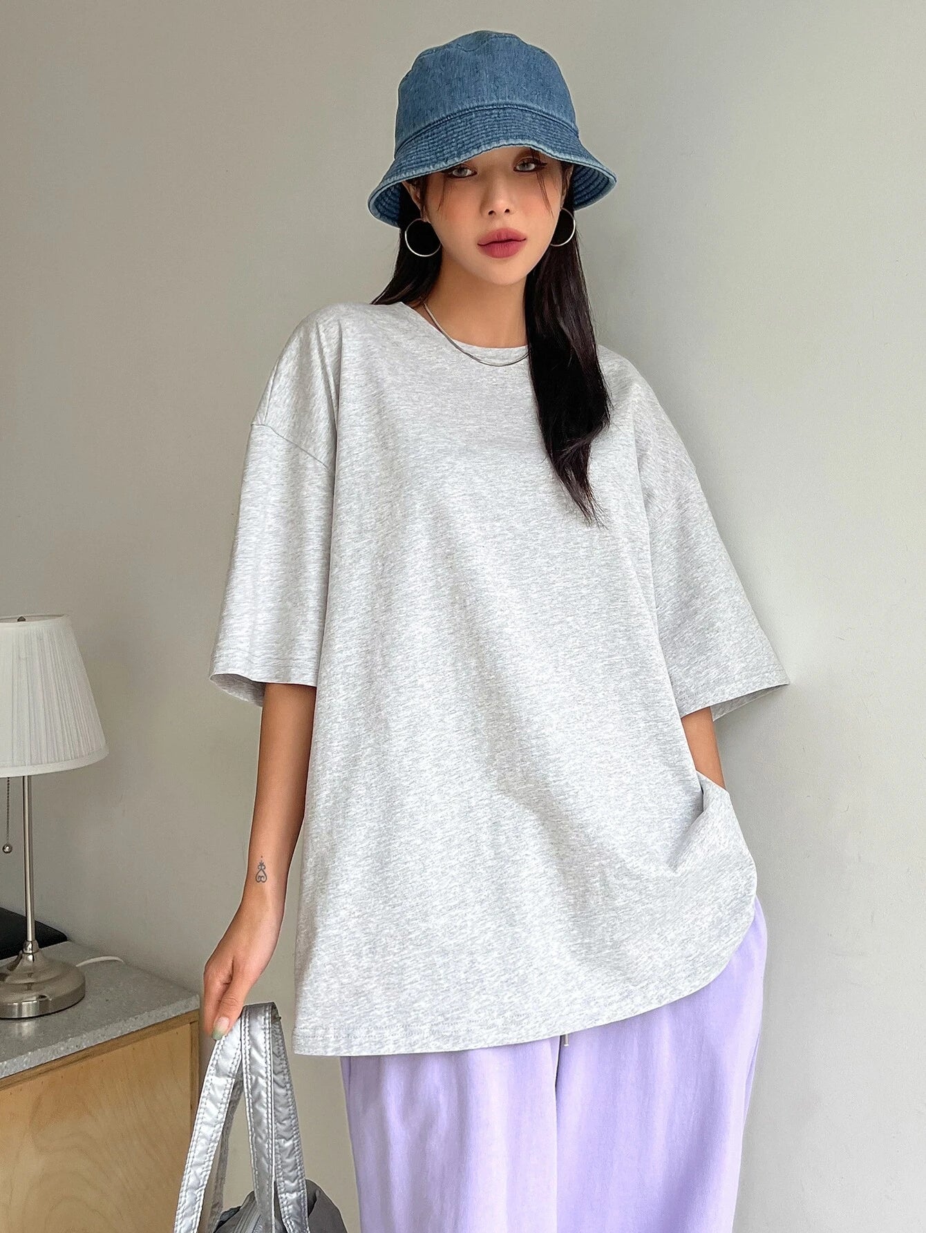 SXV Slogan Graphic Drop Shoulder Tee When You Can't Find The Sunshine, Be The Sunshine Hearten AWESOME POWER