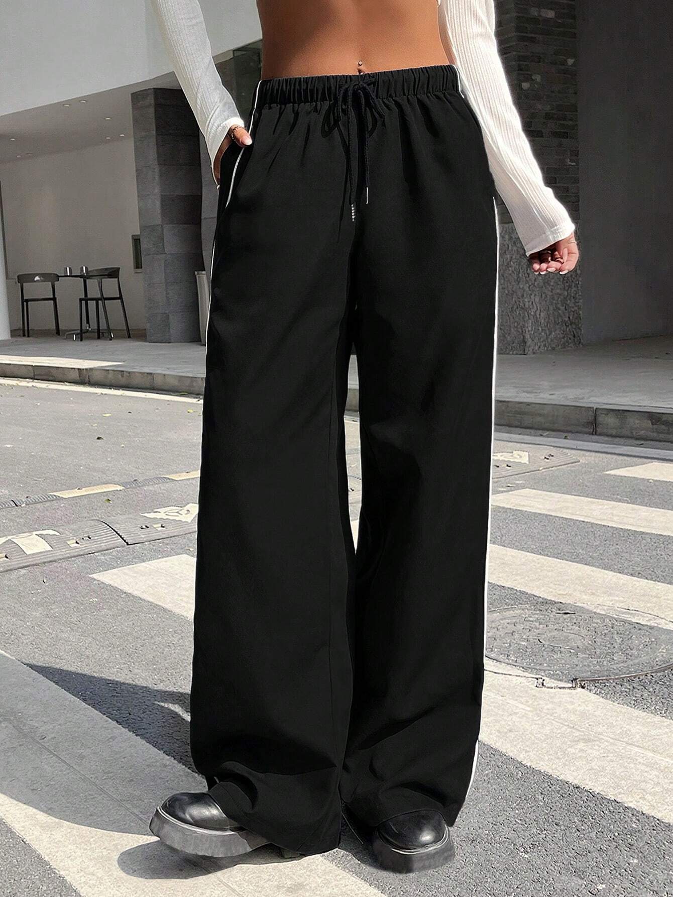 SXV Contrast Piping Drawstring Waist Wide Leg Cargo Pants