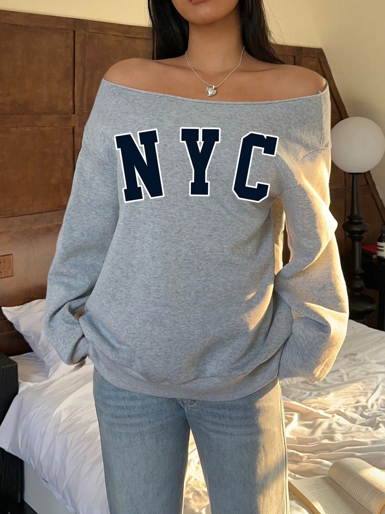SXV Casual NYC Print Loose Off-Shoulder Sweatshirt, Thickened Grey