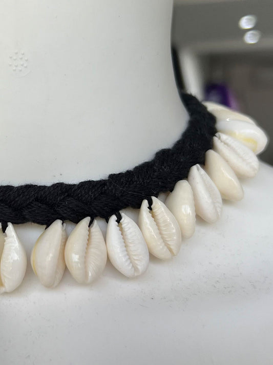 Kodi seashell choker for navratri
