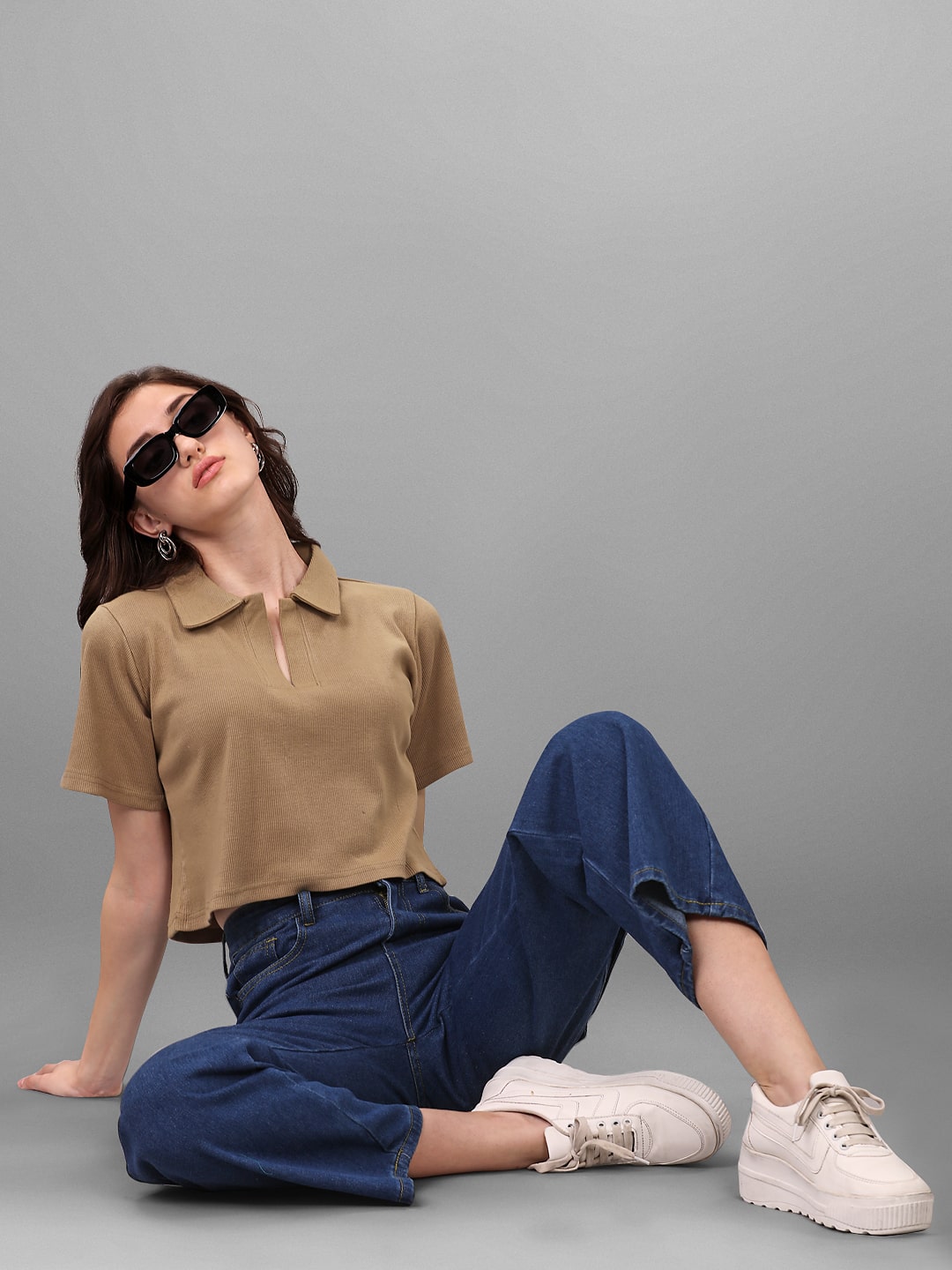 SXV Lightbrown Ribbed Polo collar Crop top