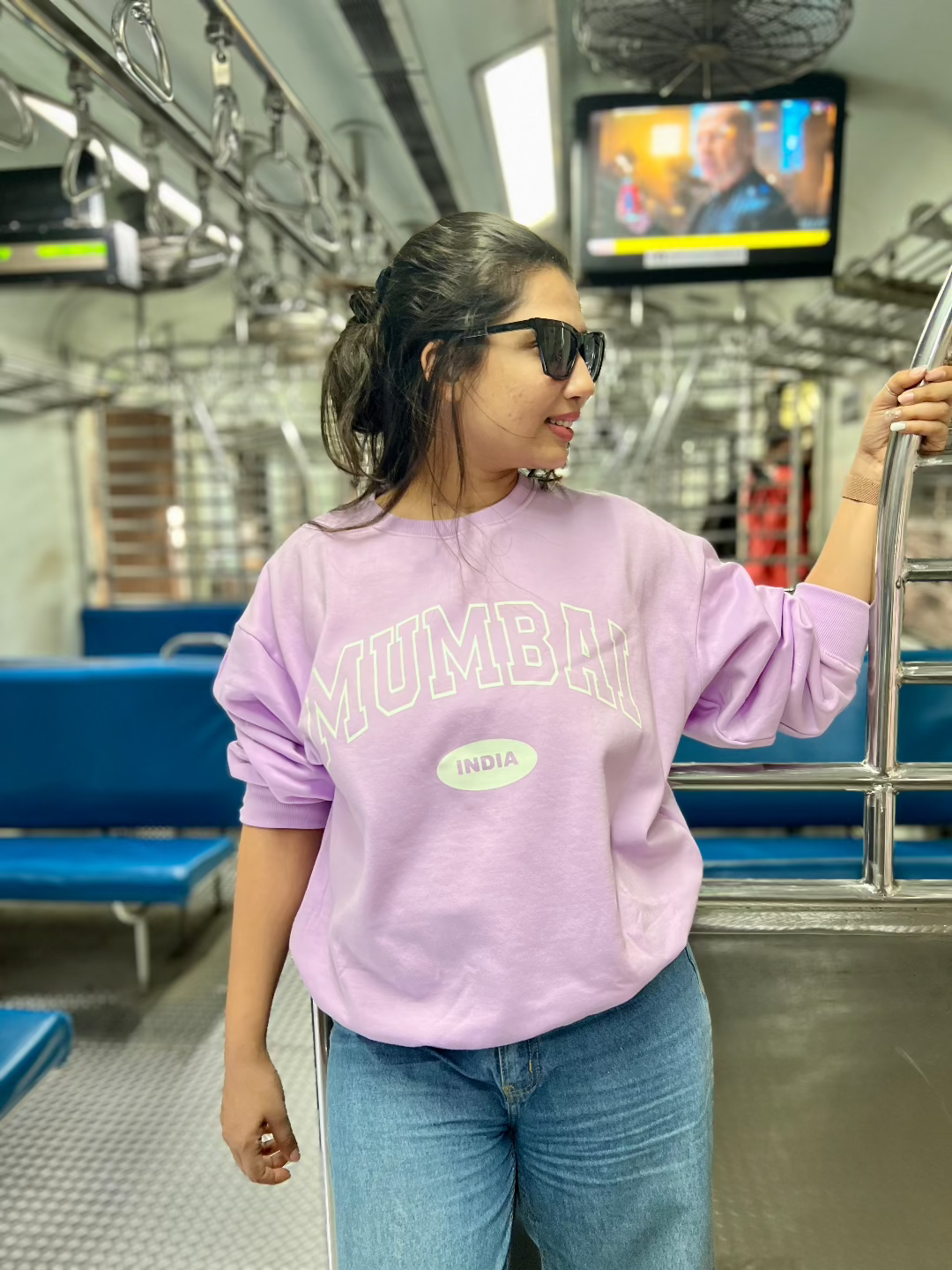 SXV 'Mumbai INDIA’ Printed Cool Aesthetic Drop Shoulder Oversized Sweatshirt