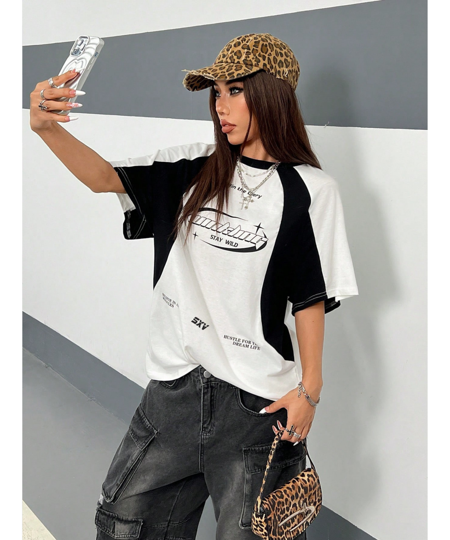 SXV Hustle for The Dream Life Printed black and white colourblocked streetwear racing Oversized Baggy Cotton T-Shirt