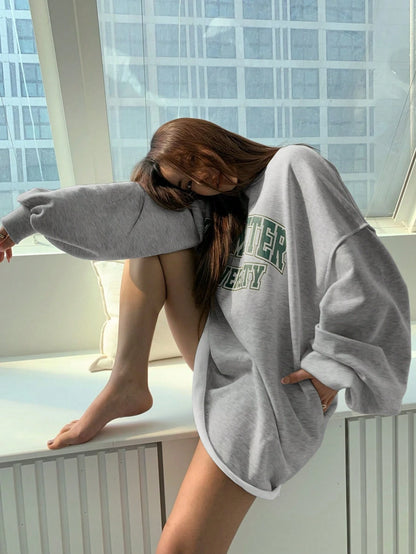 SXV Loose Fit Letter Graphic Crew Neck Thermal Lined Pullover Sweatshirt For Women Fall,Winter