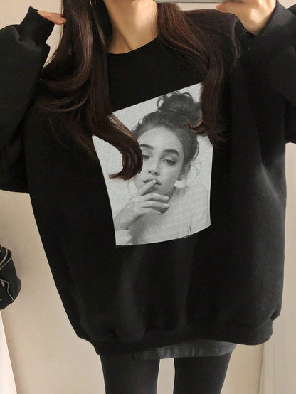 SXV Women Portrait Graphic Loose Fit Crew Neck Sweatshirt,Fall Clothes