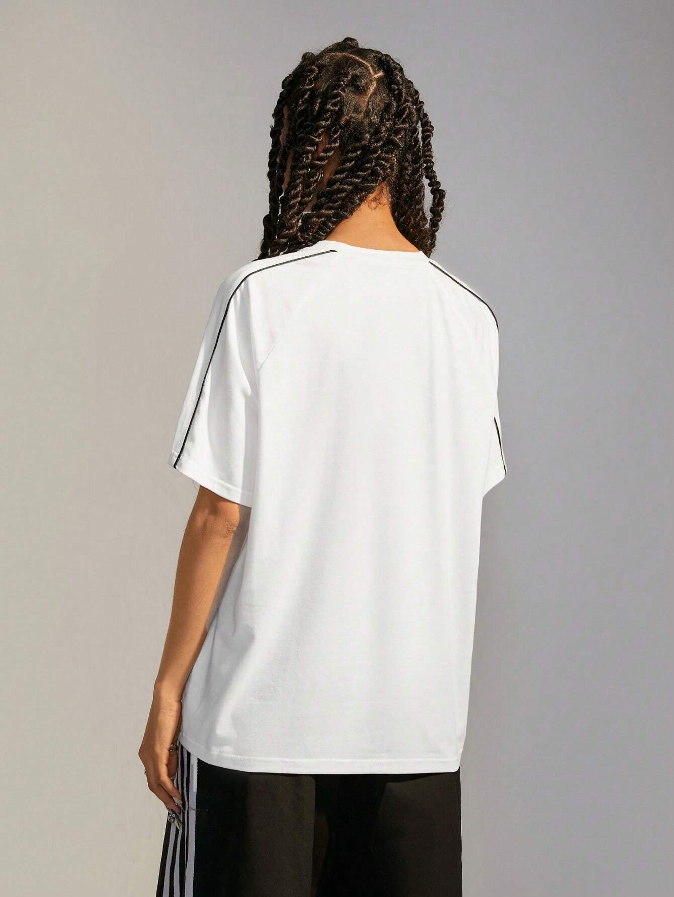 SXV STYLE Women's Street-Style Y2K Cool Event Letter Printed Color-Blocked Racing Short Sleeve Black T-Shirt