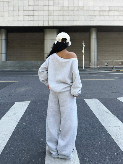 SXV 2pcs Women's 23 Number Graphic Wide Neck Off Shoulder Loose Sweatshirt And Wide-Leg Thick Warm Pants Set, Suitable For Autumn