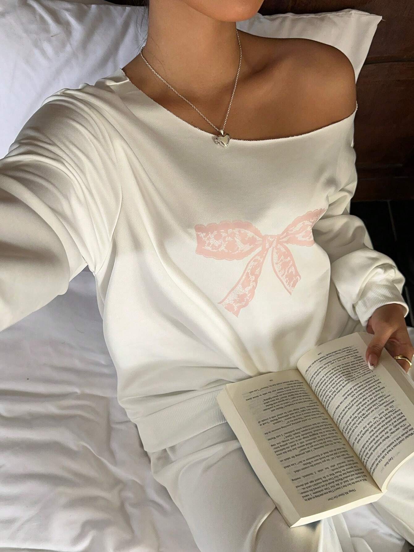 SXV Women's Lace Bow Off-Shoulder Loose Casual Long Sleeve Sweatshirt