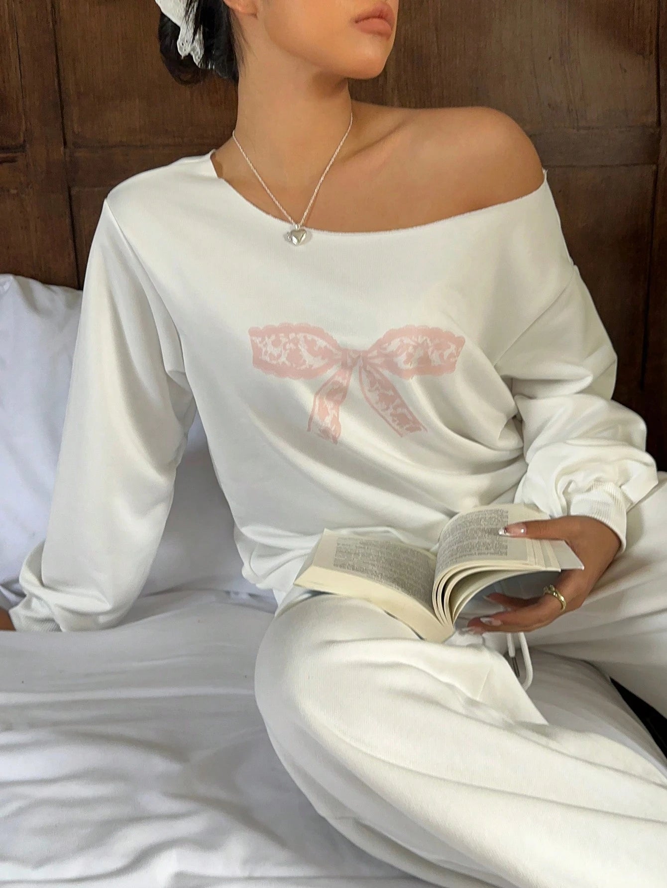 SXV Women's Lace Bow Off-Shoulder Loose Casual Long Sleeve Sweatshirt