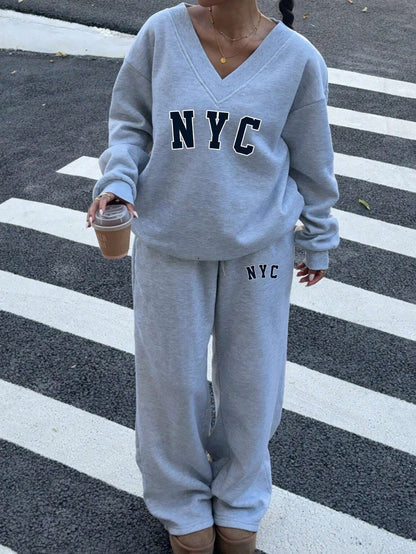 SXV 2pcs Women Oversized V-Neck Fluffy Stretch Jersey Casual Minimalist NYC Logo Sweatshirt And Sweatpants Set, Autumn