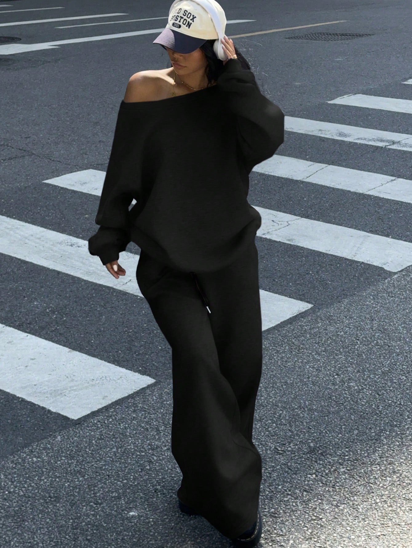 SXV 2pcs Women's Black Wide Neckline Off-Shoulder Loose Casual Sweatshirt And Wide Leg Sweatpants Set