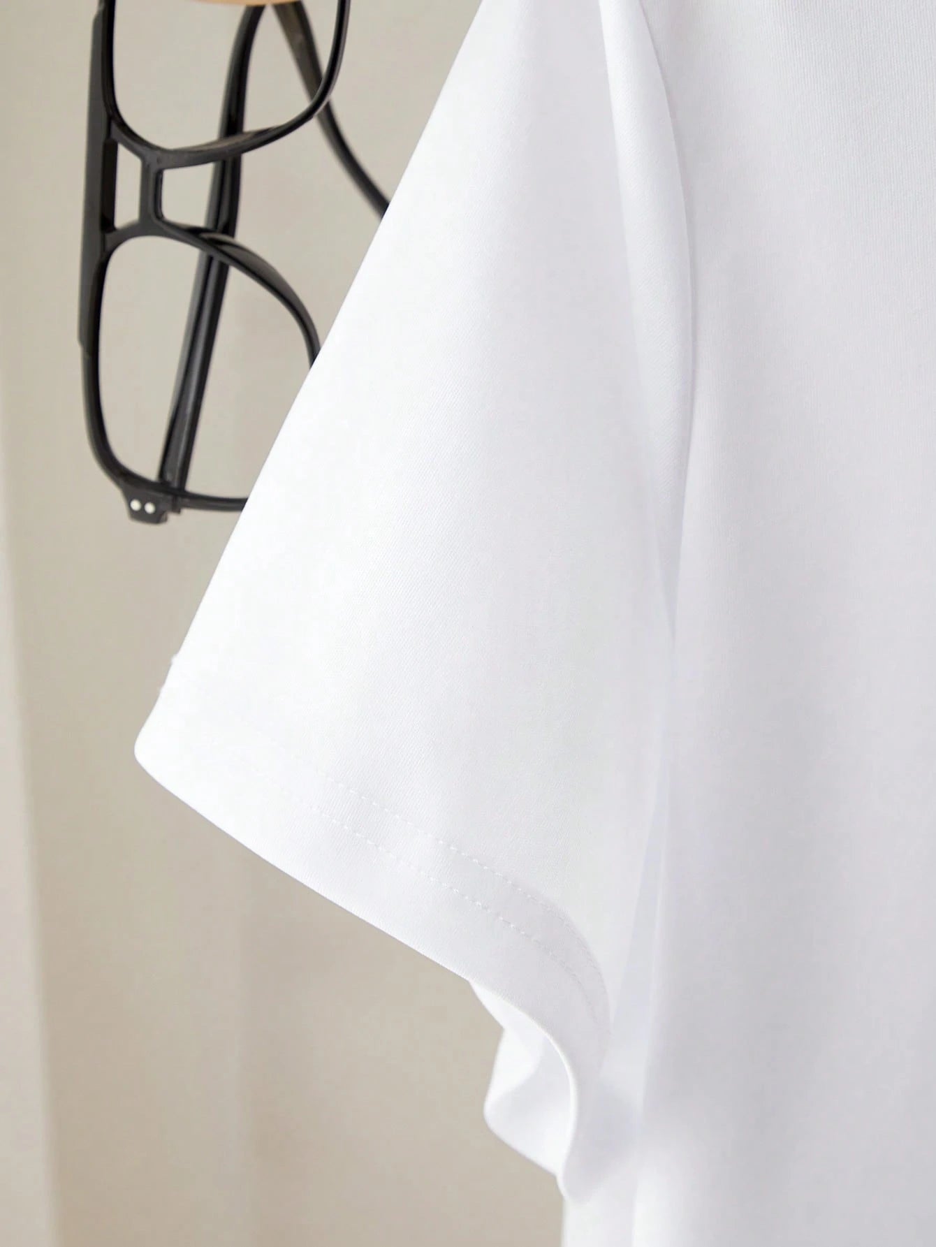 SXV Women's Crew Neck Short Sleeve Printed Minimalist T-Shirt, Casual Everyday Wear