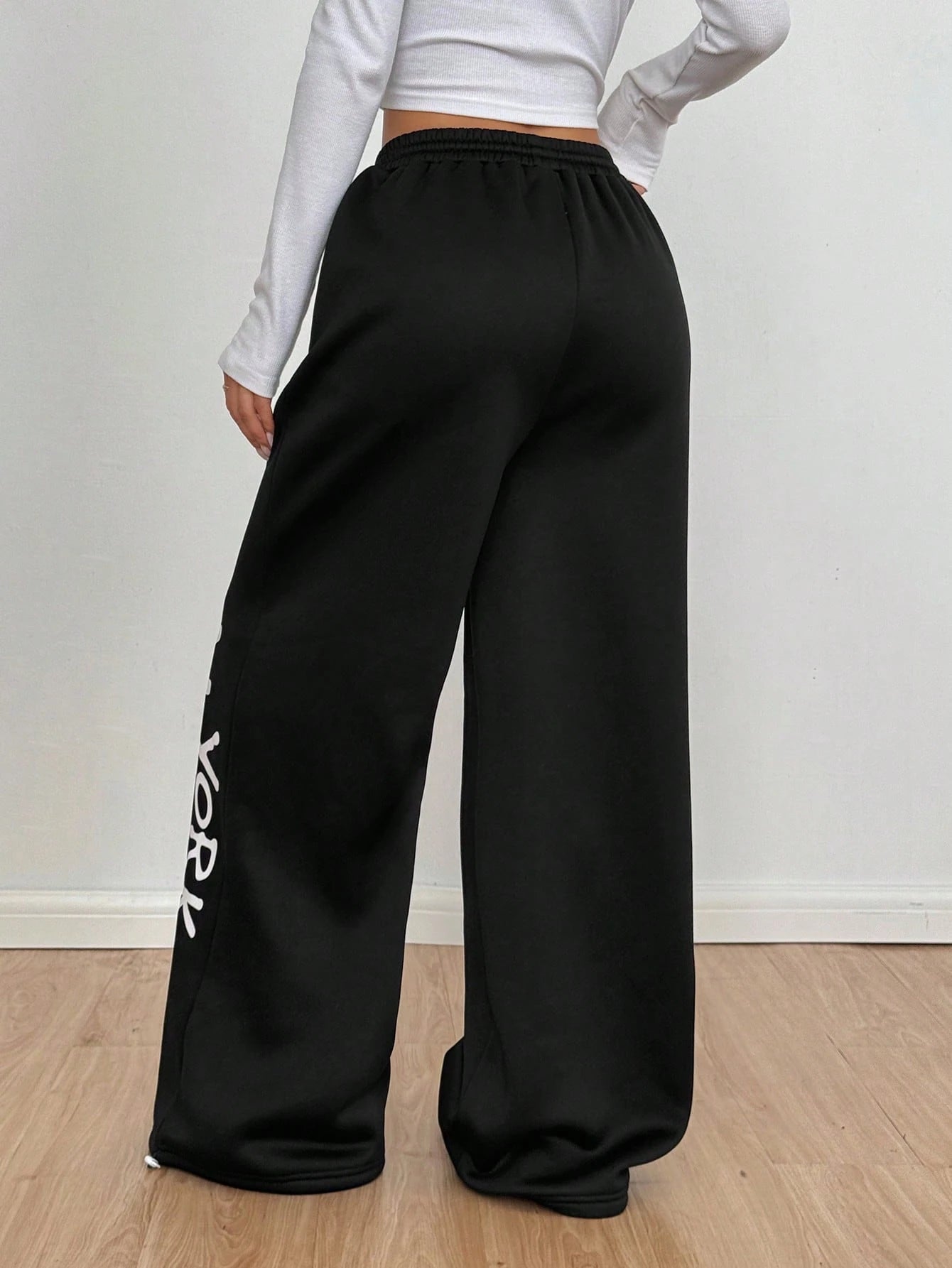 SXV Women's Casual Letter Print Straight-Leg Sweatpants, Black, Spring And Autumn