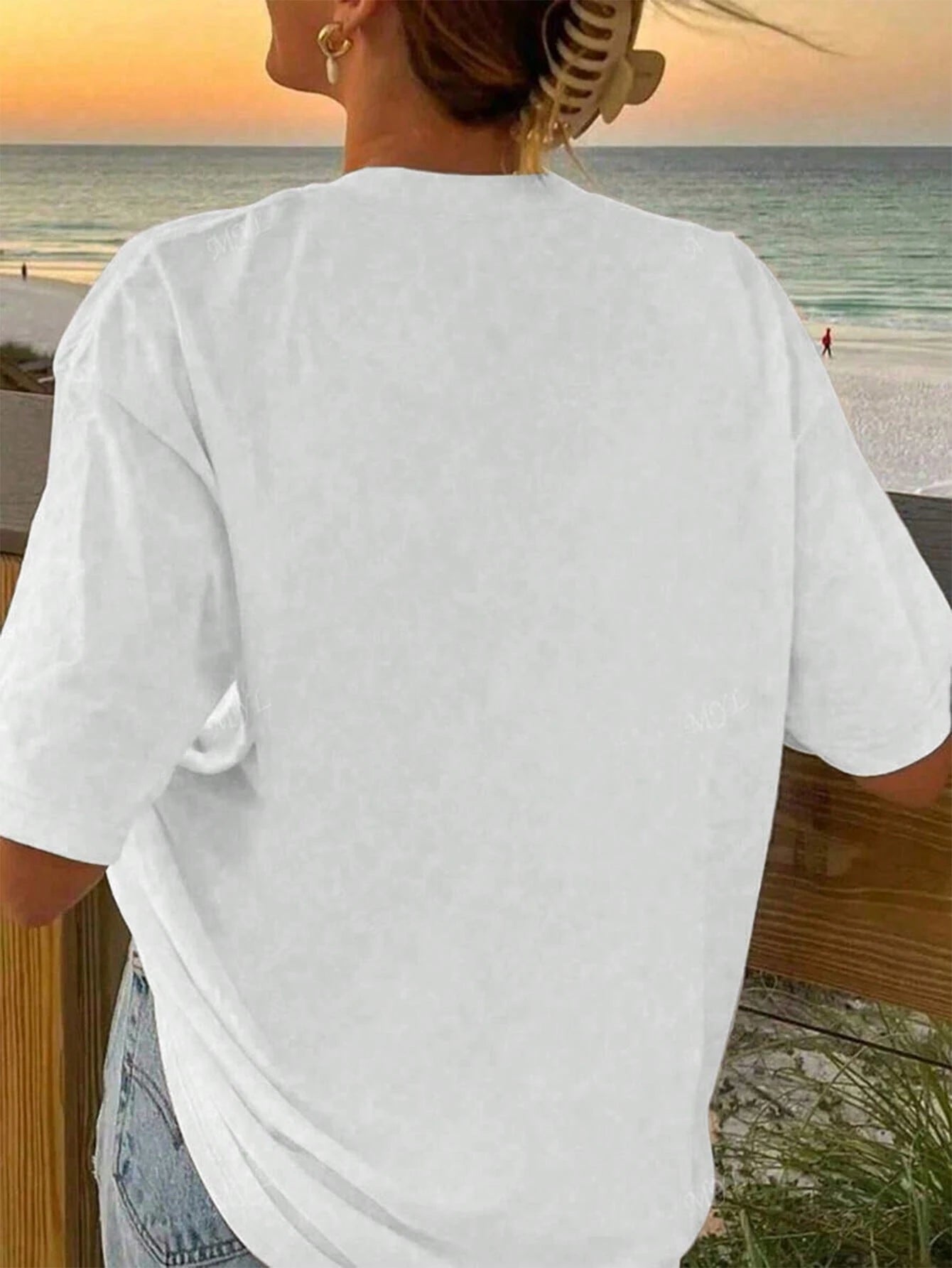 SXV Women's White Starfish Loose Casual Crew Neck Short Sleeve Top