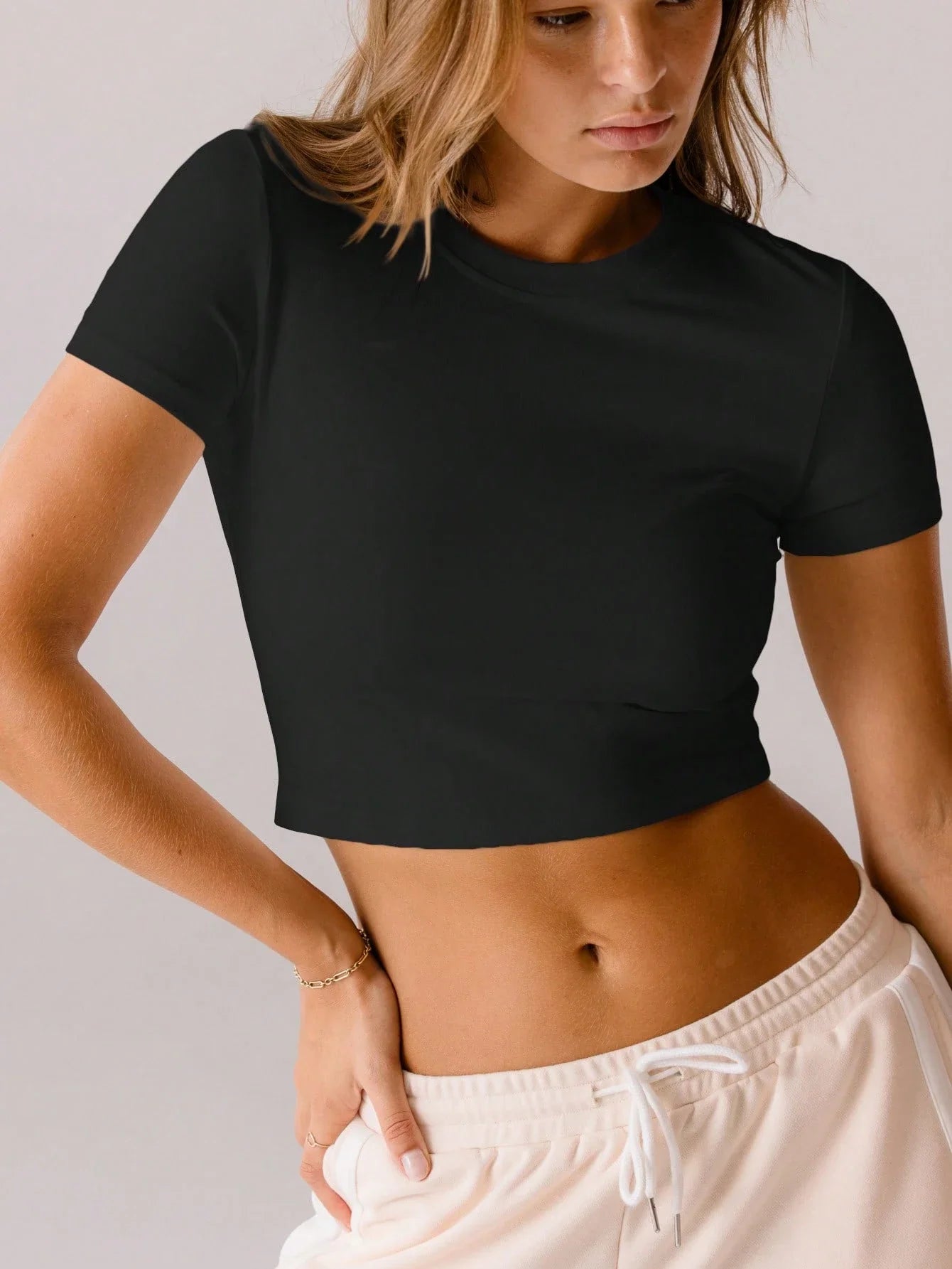 SXV Classic White Fitted Everyday Essential Brushed Crop Top
