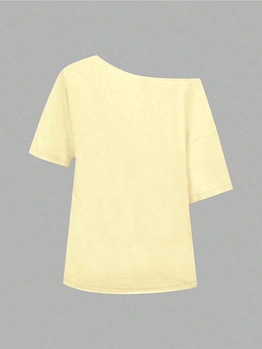 SXV Women's Loose Asymmetric-Shoulder T-Shirt With Fruit & Coconut Pattern