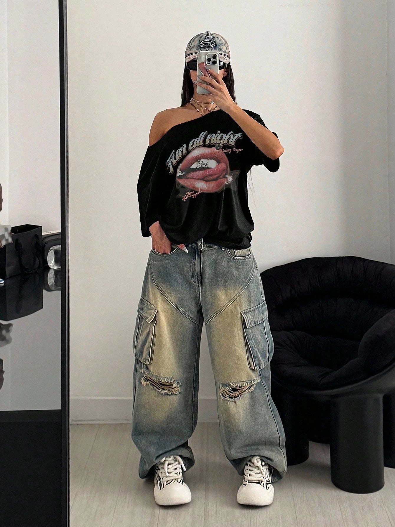 SXV Women's Loose Punk Subculture Lip Print Black Short Sleeve Oversized T-Shirt
