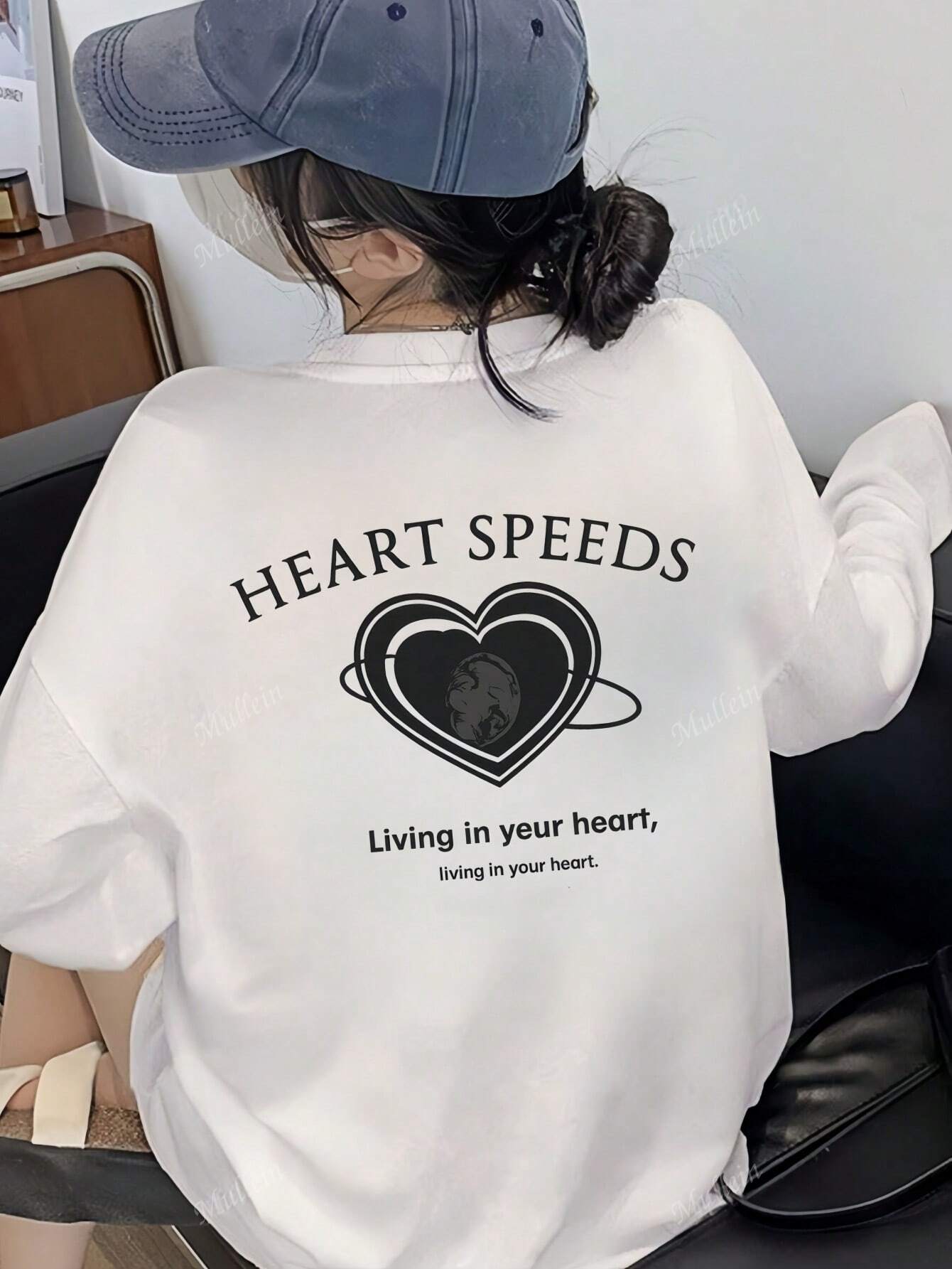 SXV Heart Print Long Sleeve Round Neck T-Shirt, Casual Loose Fit Versatile Top For Women, Autumn