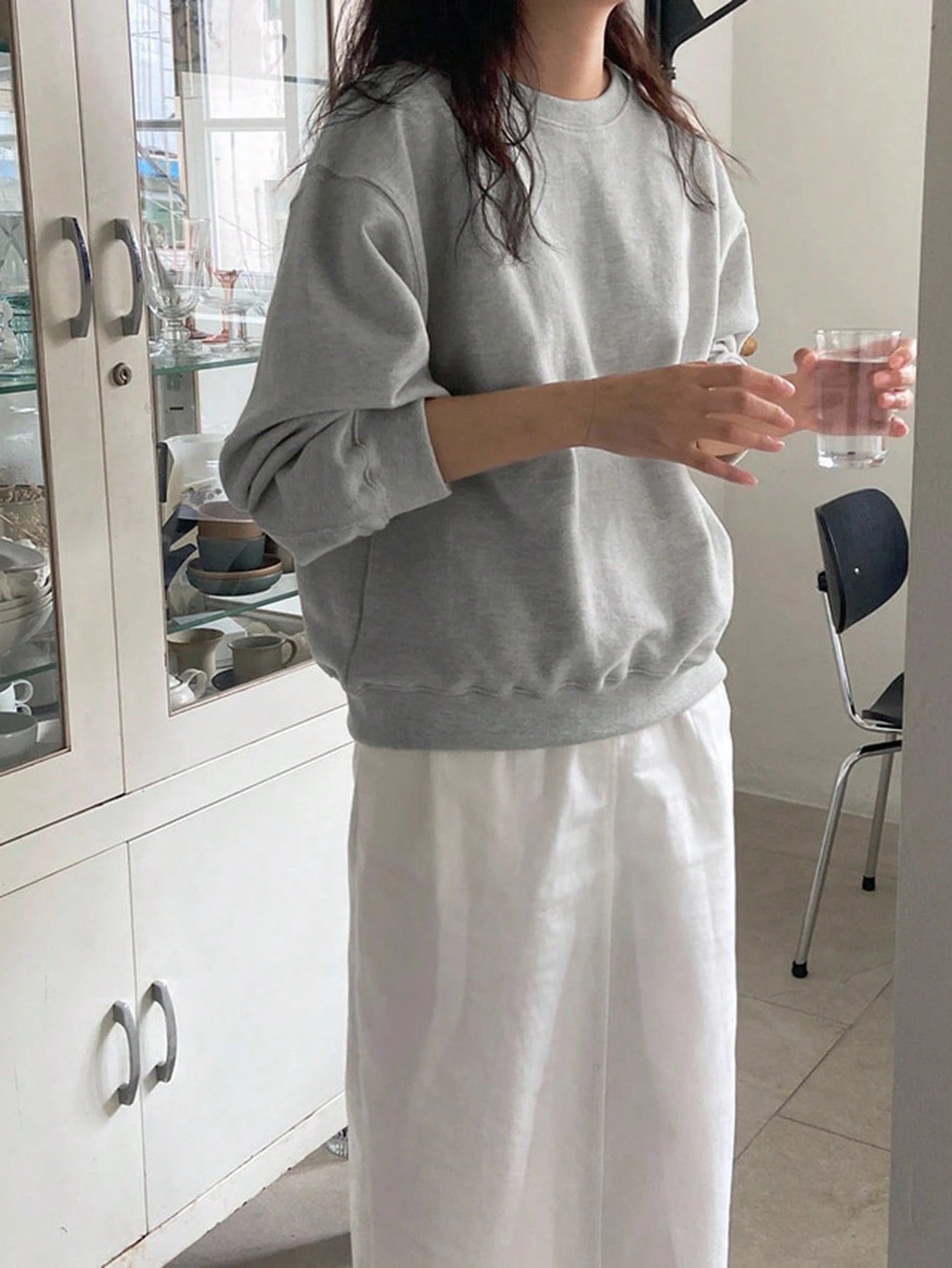 SXV Grey Solid Round Neck Drop Shoulder Plain Oversized Sweatshirt