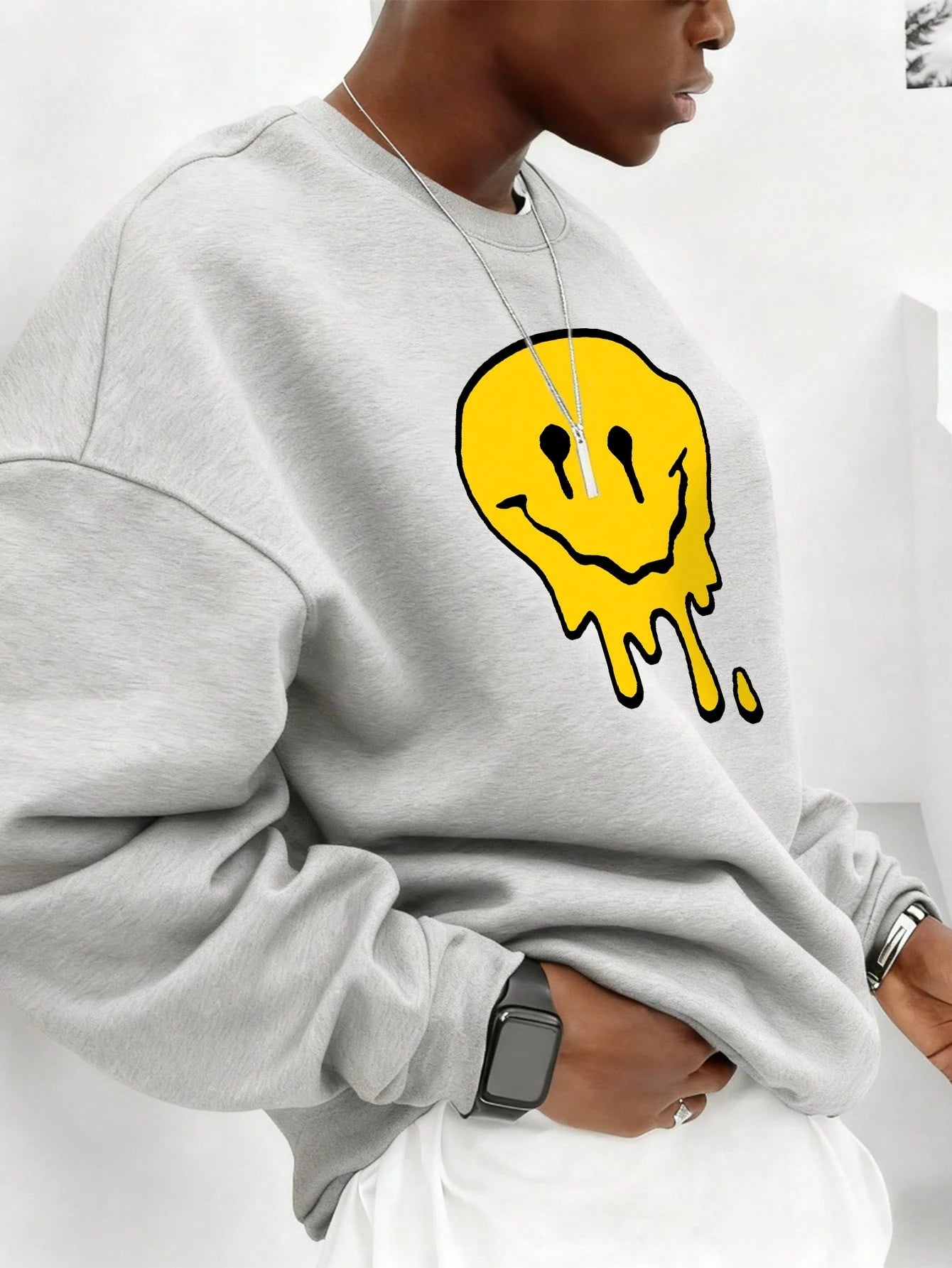 SXV Men's Funny Smiling Face Print Crew Neck Sweatshirt, Street Fashion, Autumn