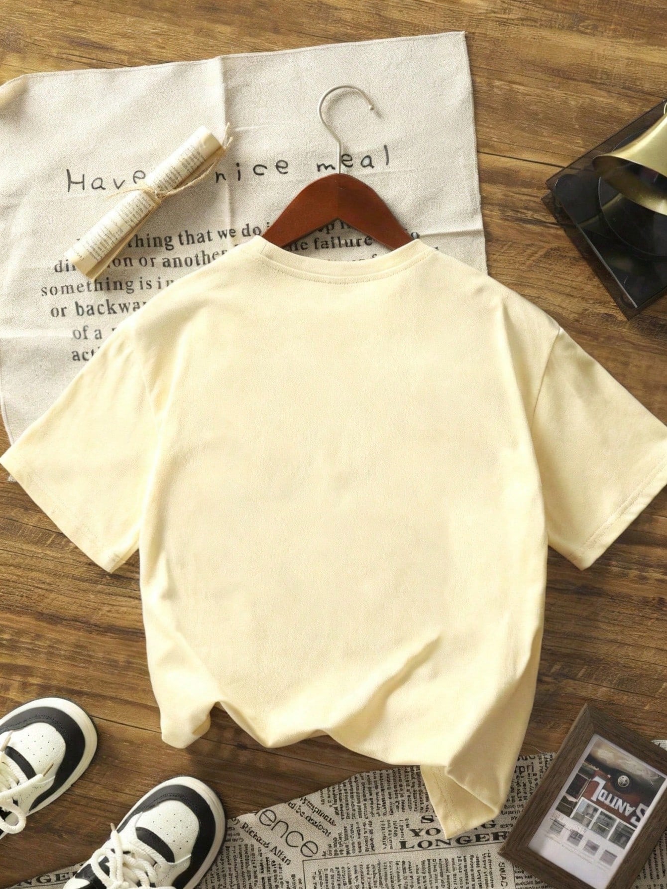 SXV Summer Round Neck Short Sleeve T-Shirt, Cat Napping