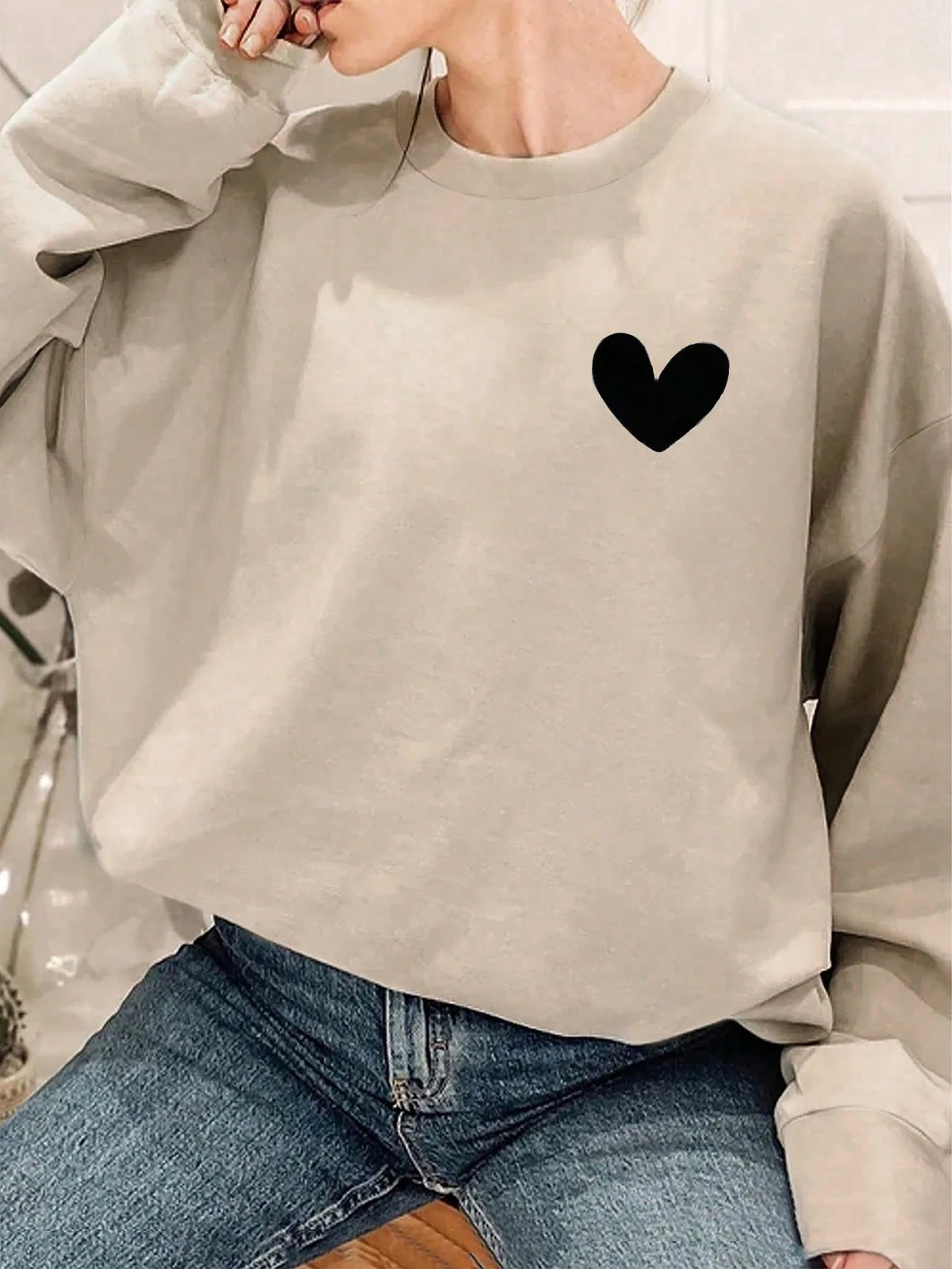 SXV Wonderful Day Kind, Positive Letter Graphic Cute Women Oversized Crew Neck Long Sleeve Casual Sweatshirt,