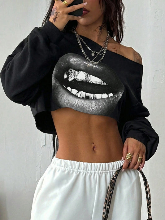 SXV Casual Street Style Black Base Black & Gray Mouth Print Graphic Off-Shoulder Cropped Sweatshirt