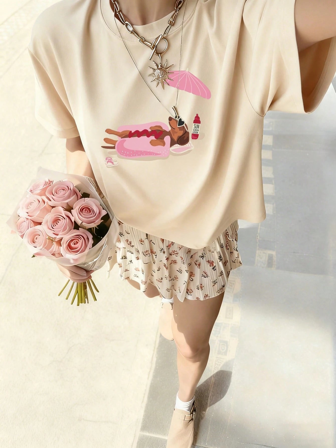 SXV Women's Summer New Casual Beach Sunbathing Dachshund Print Loose Versatile Crew Neck Beige Short Sleeve T-Shirt