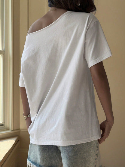 SXV Letter & Building Print Loose Fit Asymmetrical Shoulder Short Sleeve T-Shirt Summer