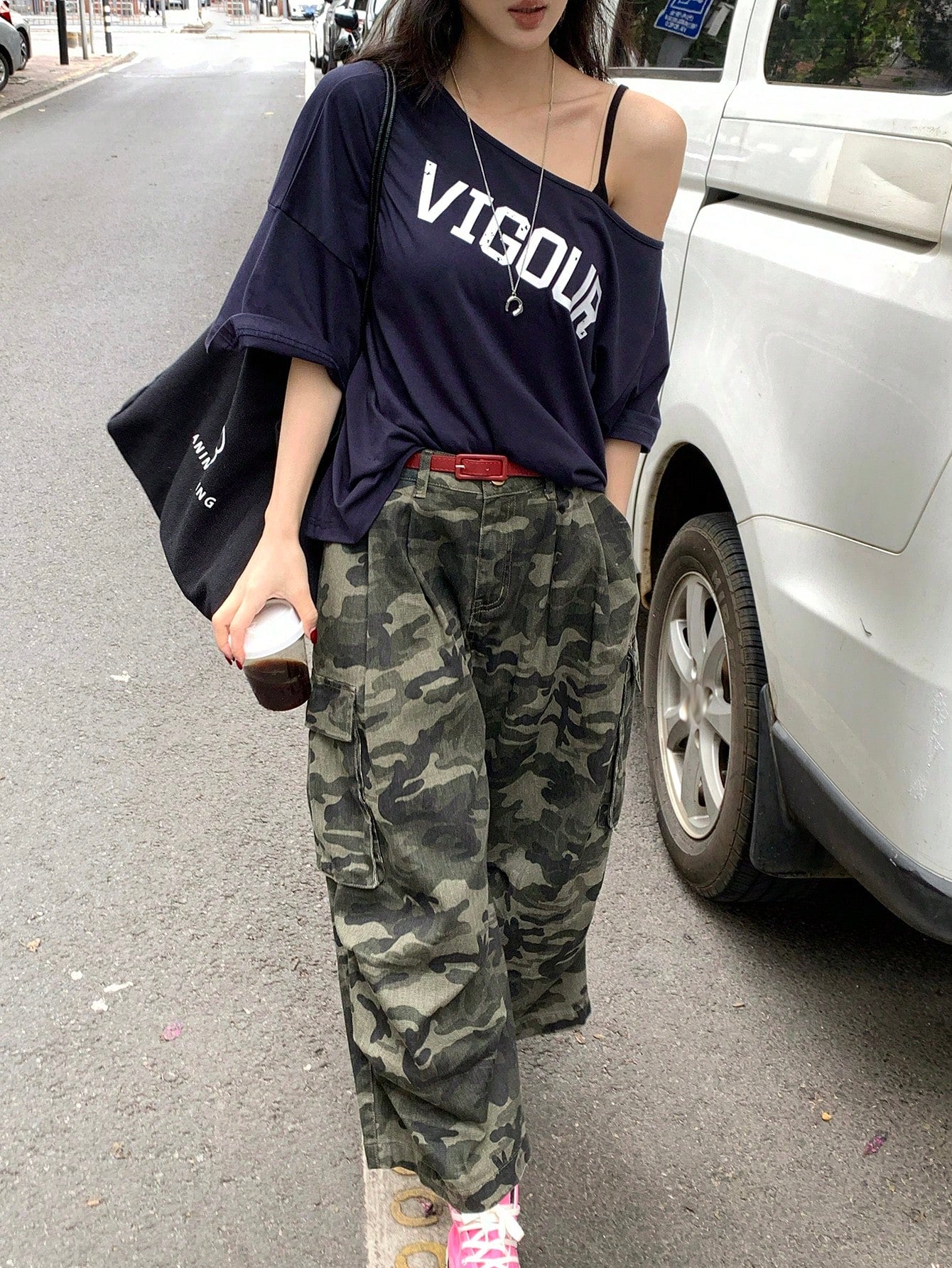 SXV Letter Print Loose Asymmetrical Shoulder Tee