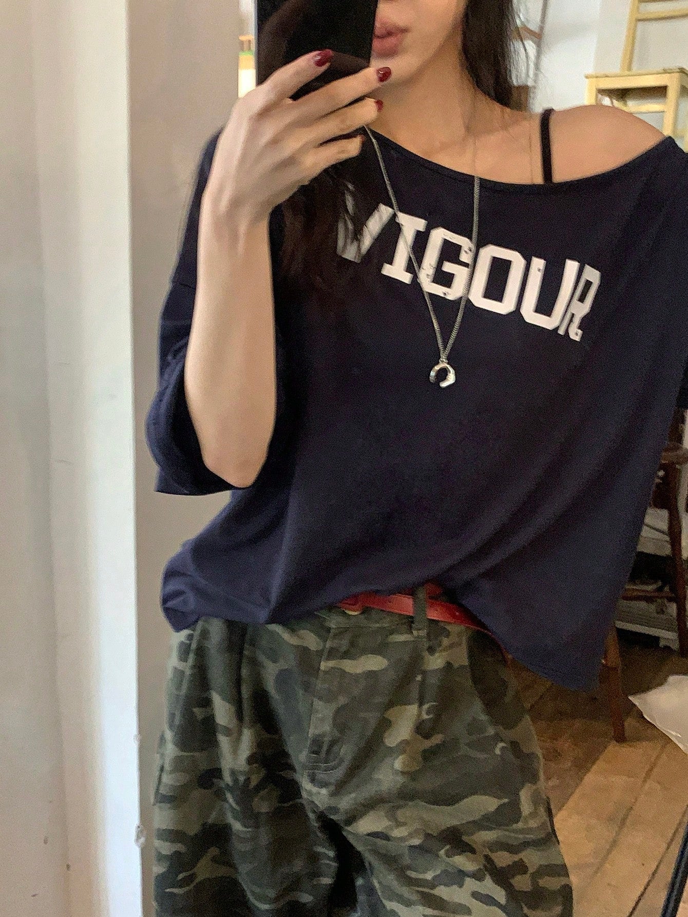 SXV Letter Print Loose Asymmetrical Shoulder Tee