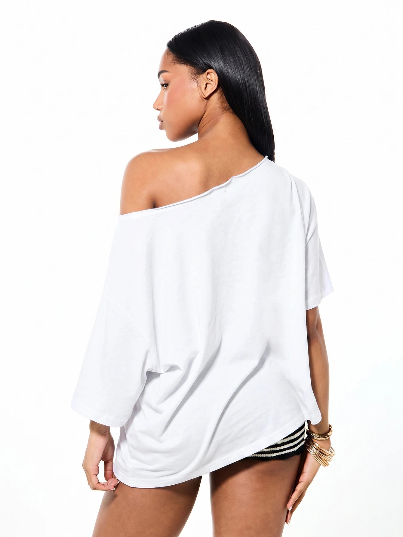 SXV Off Shoulder Graphic T Shirt With Girl Kisser Print