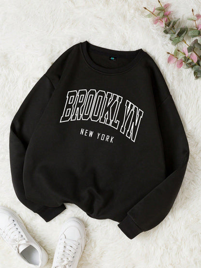 SXV Letter Graphic Thermal Lined Sweatshirt Pullover Fall Outfit