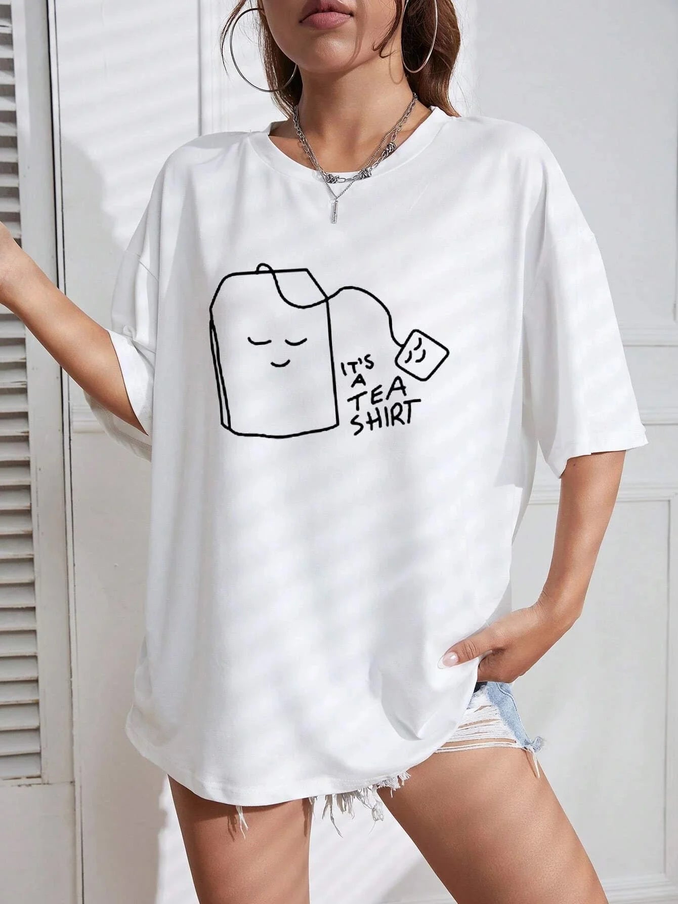 IT'S A TEA SHIRT