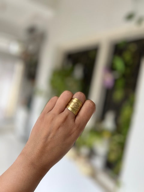 Brass metal rings