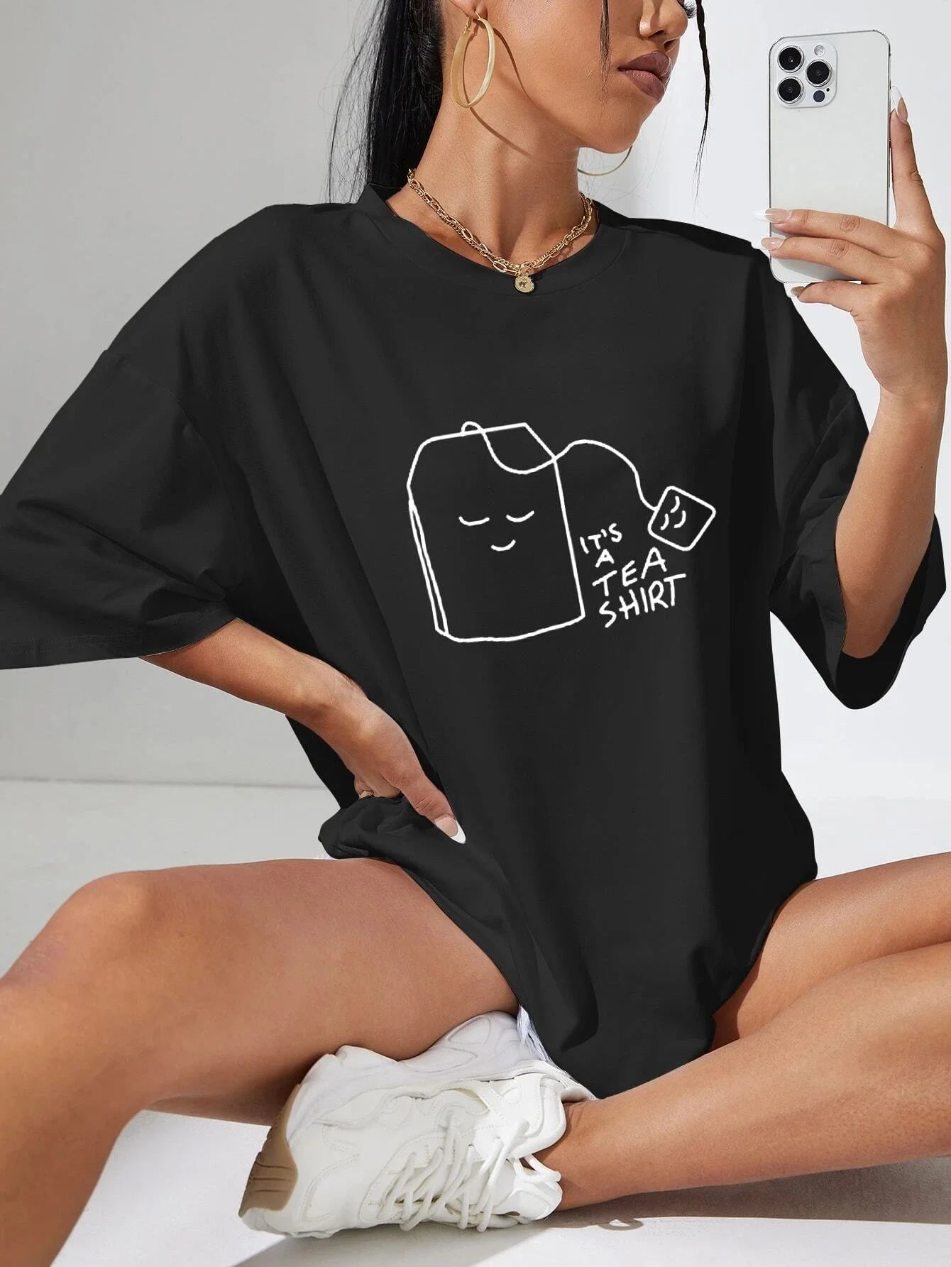 IT'S A TEA SHIRT