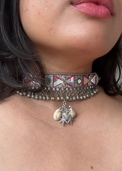 silver oxidized seashell designer hasli choker