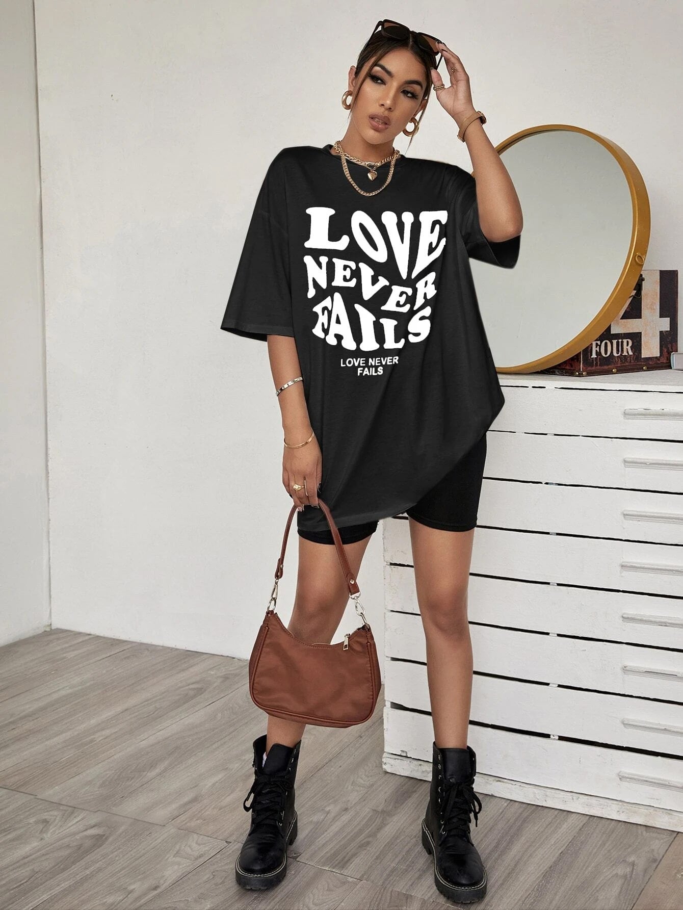 SXV  'LOVE NEVER FAILS’ Printed Cool Aesthetic Oversized T-shirt